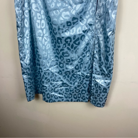 Something New Snmia Gatherings Baby Blue Leopard Embossed‎ Midi Satin Skirt XL - Picture 4 of 10